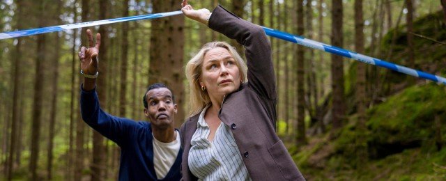 Ex-Staatsanwältin und Flüchtling suchen nach vermisstem Mädchen