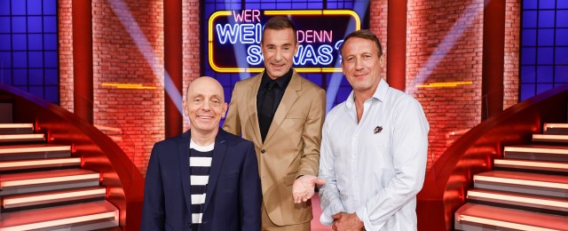 "Wer weiß denn sowas?": Mit diesen Gästen startet am 11. Oktober 2025 die neue Staffel mit Wotan Wilke Möhring als neuem Teamkapitän