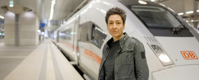 ZDF-Bahn-Doku mit Hayali: Deutsche Bahn fordert Löschung
