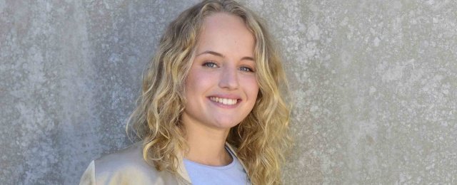 Blonde Nachwuchsschauspielerin verstärkt RTL-Daily-Soap