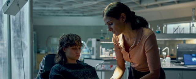 "Husk": Neue ZDFneo-Dramaserie über ungewöhnliches Thema in Arbeit