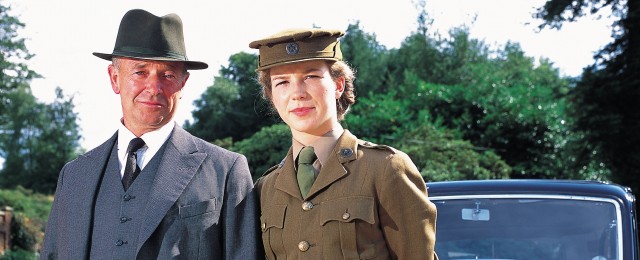 "Inspector Foyle" | "Foyle's War": Deutschsprachige Premiere der ausgezeichneten britischen Retro-Krimiserie