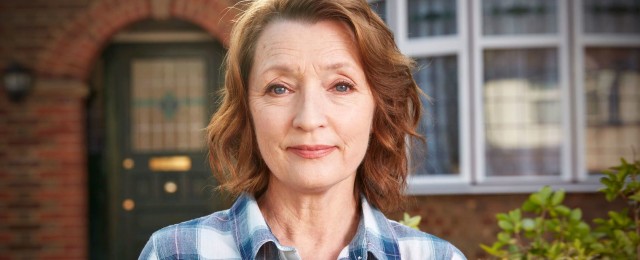 "Mum": Lesley Manvilles ("The Crown") Comedyserie mit später Free-TV-Premiere