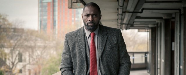Original-Schöpfer Neil Cross schreibt Drehbuch, Idris Elba produziert