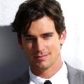 "White Collar"-Star stellt Gesangstalent unter Beweis