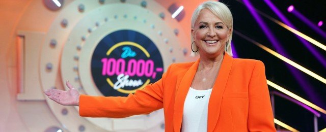 "100.000 Mark Show"-Moderatorin teilt Kritik an Sendeplatz und Showlänge