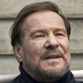 Dokudrama-Premiere mit George als sein Vater Heinrich