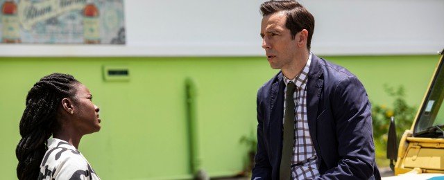 Neville und Naomi ermitteln unter anderem nach Anschlag auf ihren Chef