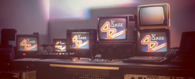 Internetkanal sendet im Stil der 1980er Jahre