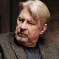 Rolf Lassgård rollt den Mord an Olof Palme wieder auf