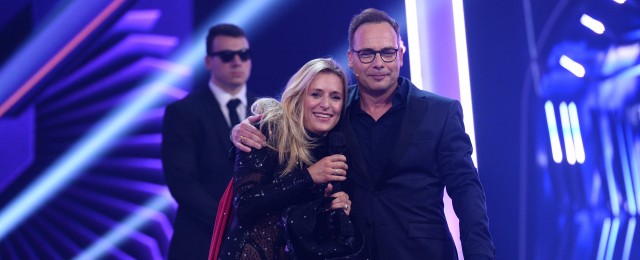 Sexy Panther wurde an ihrem 40. Geburtstag demaskiert