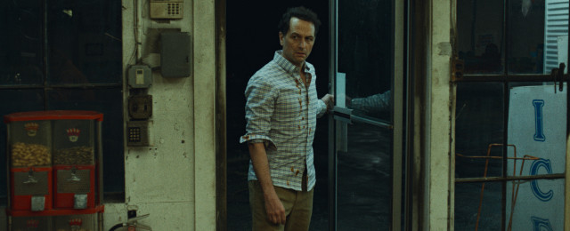 "Widow's Bay": Erfolgreiche Horrorcomedy mit "Perry Mason"-Star Matthew Rhys verlängert