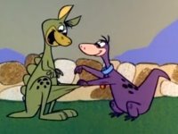 Tierische Kumpel unter sich: Dino und Hoppy