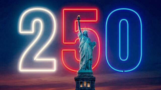 Die Weltmacht USA feiert ihre Unabh&auml;ngigkeit und das Versprechen von "Justice and Liberty for all". Doch was bleibt davon &uuml;brig in einer Zeit der Spaltung der Gesellschaft und gebrochenen Ideale? Kann und will Amerika noch Vorbild sein und der Verantwortung gerecht werden, die damit verbunden ist? Foto: KI-gest&uuml;tzt.