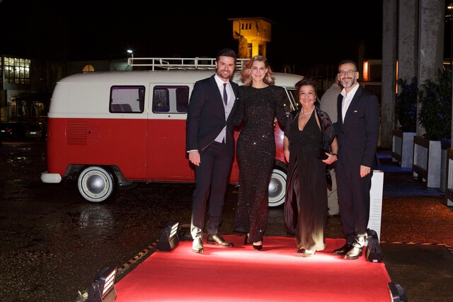 v. l.: Milos Vukovic, Bettine Langehein, Lilay Huser, Mehmet Kucak
