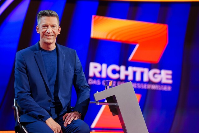 "stern TV"-Moderator Steffen Hallaschka gibt in "7 Richtige" sein Debüt als Quizmaster