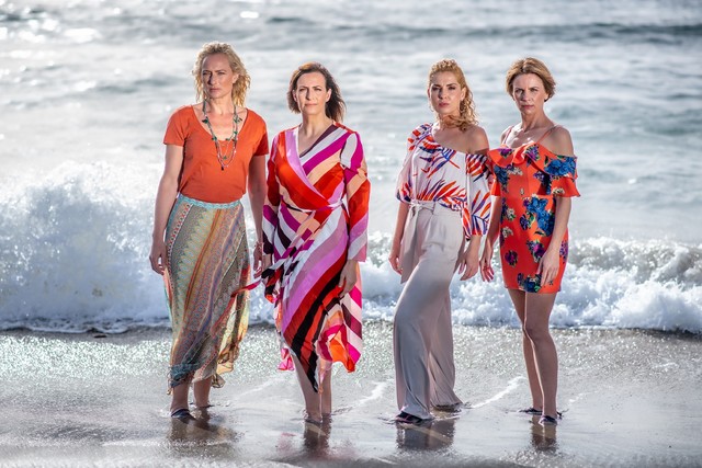 Maren (Eva Mona Rodekirchen), Katrin (Ulrike Frank), Nina (Maria Wedig) und Yvonne (Gisa Zach) (v. l. n. r.)