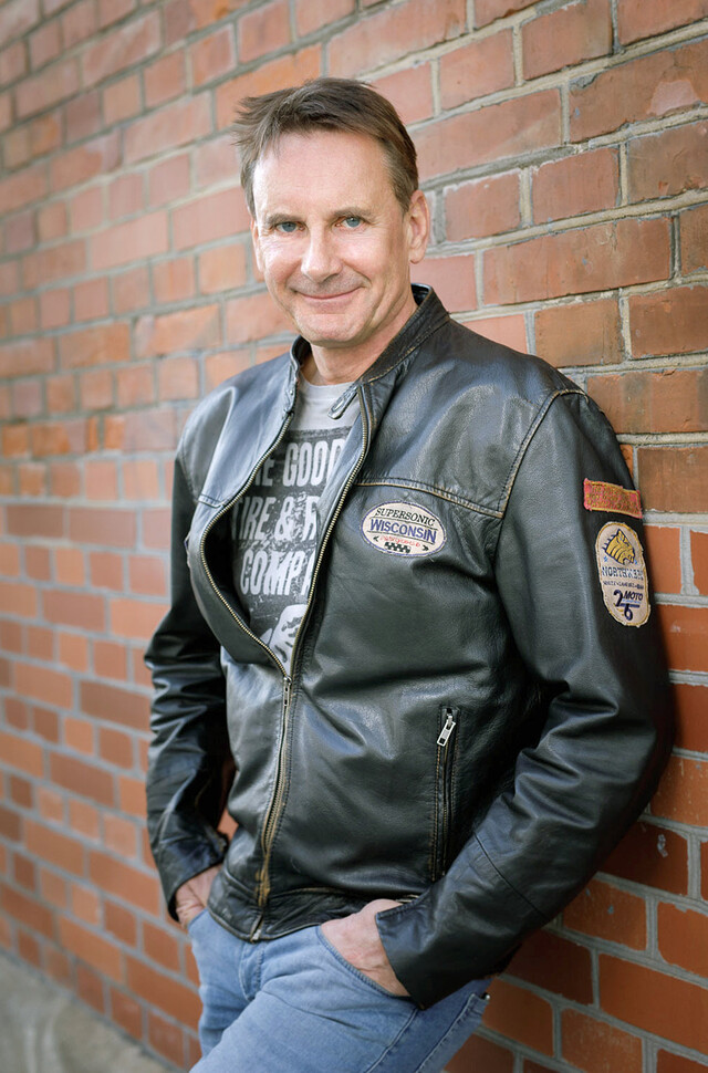 Peter Illmann zehrt von seinem Ruhm als Moderator von "Formel Eins".