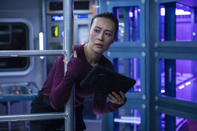 Lu Wang (Vivian Wu) in "Away".