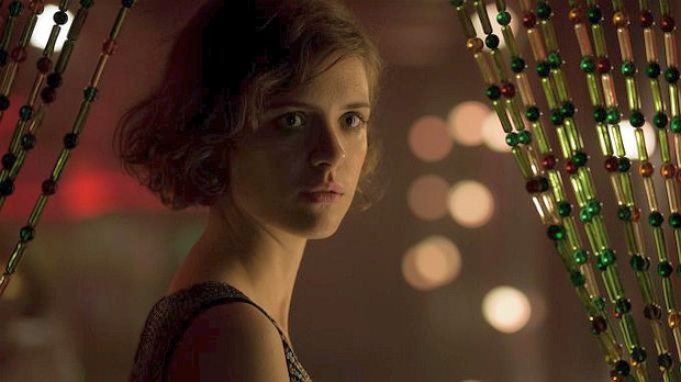 Liv Lisa Fries als Charlotte Ritter ist die Entdeckung von "Babylon Berlin"