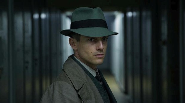 Der Kölner Kommissar Gereon Rath (Volker Bruch) in der Serie "Babylon Berlin"