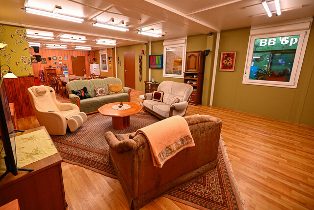 Das Wohnzimmer im "Big Brother 15"-Container