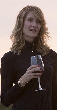 Gegenspielrin Renata Klein (Laura Dern)