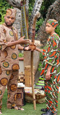 Merkwürdige Form der Kulturvermittlung: Andre Johnson (Anthony Anderson) und Sohn Andre Jr. (Marcus Scribner)