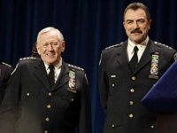 Henry (Len Cariou) und Frank (Tom Selleck): Großvater und Vater einer Polizei-Dynastie.