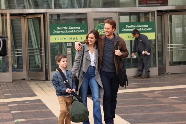 Happy End für Will (Nick Gehlfuss), Natalie (Torrey DeVitto) und Sohn Owen (Ari Morgan)