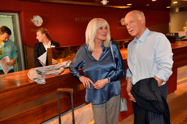 Linda Evans und Dietrich Hollinderbäumer