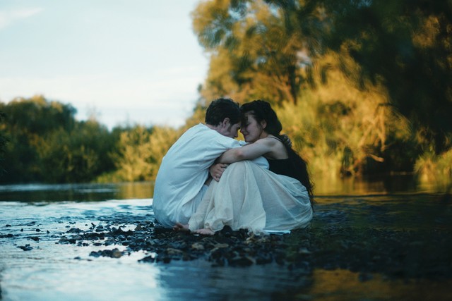 Junge Leidenschaft: Franz (Philip Froissant) und Elisabeth (Devrim Lingnau) in "Die Kaiserin"