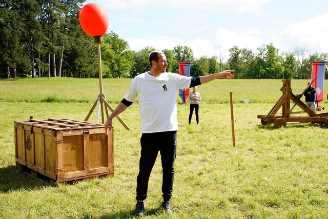 In der ersten Folge wartet auf die Spieler die Mission "Katapult"