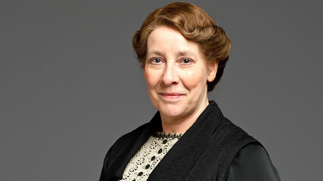 Phyllis Logan als Haushälterin Elsie Hughes in "Downton Abbey"