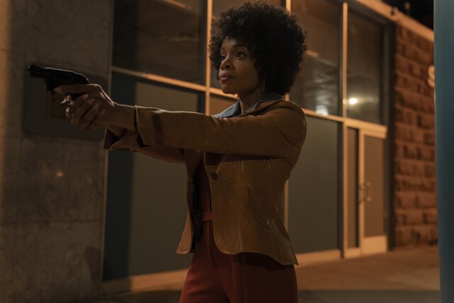 Weiß sich zu wehren: Agent Hayes (Rachel Hilson) ist von der Ostküste nach Arizona gekommen.