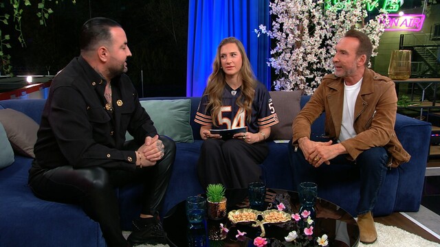 Die Moderatoren Elena Gruschka und Jochen Bendel mit Promi-Gast Cosimo Citiolo (l.)
