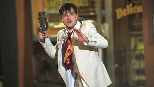 Josh Hutcherson bleibt als Protagonist Josh Futturman in "Future Man" blass