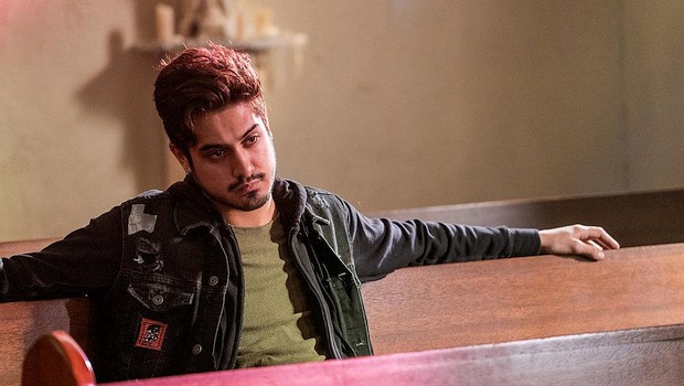 Avan Jogia als Kleinstadtrebell Roman Mercer in "Ghost Wars"