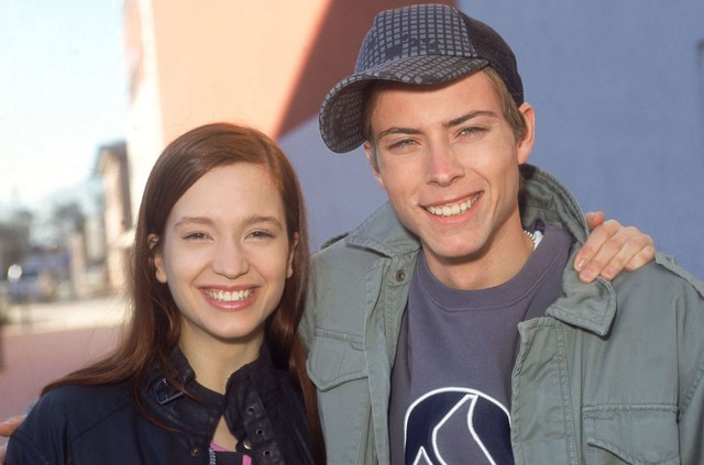 Lena (Uta Kargel) und John (Felix von Jascheroff) vor 14 Jahren