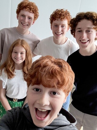 Die Weasley-Kids: Tristan Harland, Gabriel Harland, Ruari Spooner, Gracie Cochrane und Alastair Stout