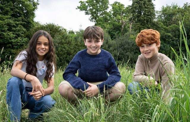 Die Hauptdarsteller der neuen "Harry Potter"-Serie: (v. l.) Arabella Stanton als Hermine Granger, Dominic McLaughlin als Harry Potter und Alastair Stout als Ron Weasley