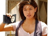 Grace Park als frischgebackene Polizistin "Kono" Kalakaua