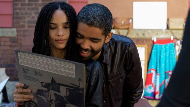 Glücklichere Zeiten: Rob (Zoë Kravitz) mit ihrer großen Liebe Mac (Kingsley Ben-Adir).