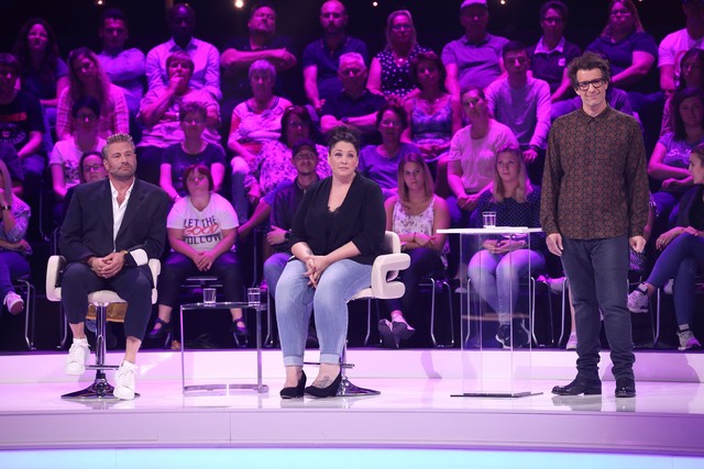 Sasha, Nicole und Moderator Daniel Hartwich