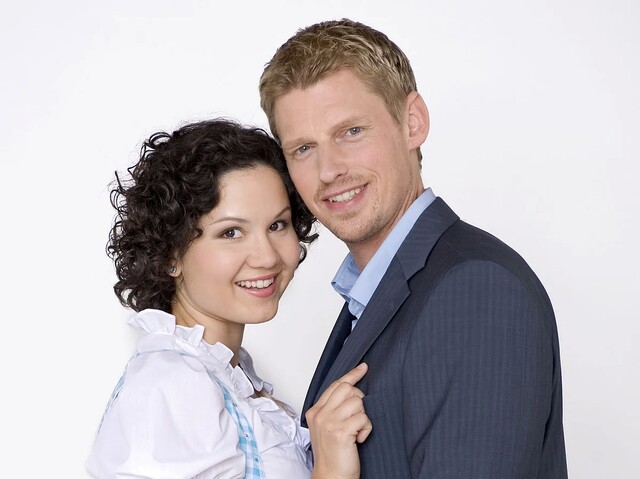 Emma Strobl (Ivanka Brekalo) und Felix Saalfeld (Martin Gruber) wurden in Staffel 4 von "Sturm der Liebe" ein Paar