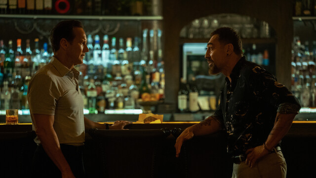 Tom Bowden (Patrick Wilson, links) und Max Cady (Javier Bardem) treffen sich zum Problemgespr&auml;ch