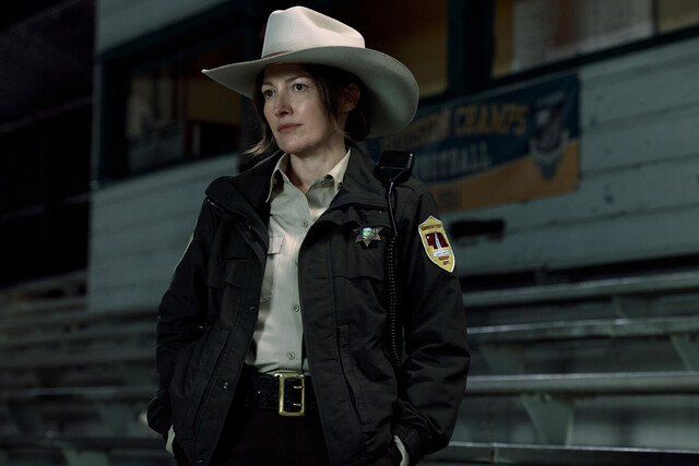 Muss die Herren Superhelden in Rushville, Nebraska, ermitteln lassen: Kelly Macdonald als Sheriff Kerry
