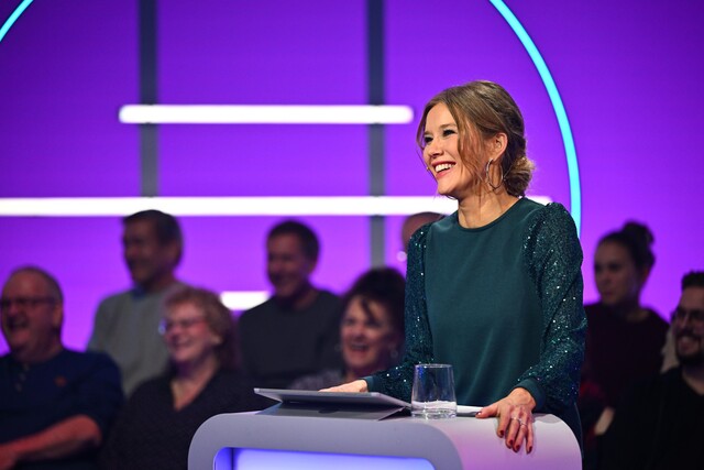 Laura Karasek moderiert "Darf ich das? Das Quiz für Rechthaber"