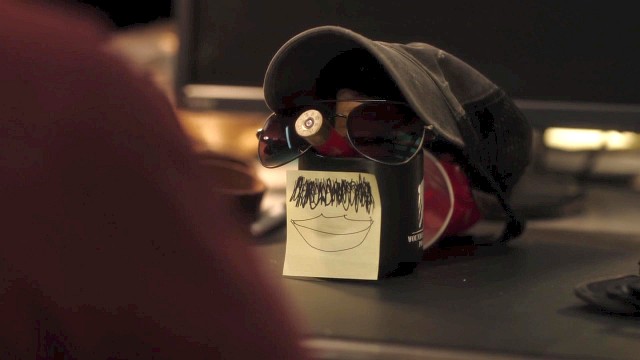 Die Riggs-Puppe im Auftakt der dritten Staffel von "Lethal Weapon"