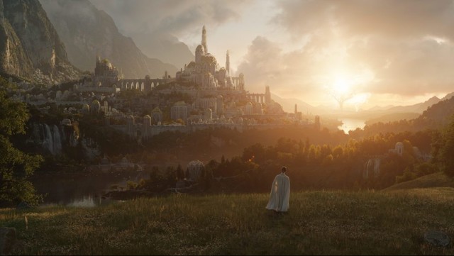 Erstes offizielles Bild zur "Herr der Ringe"-Serie von Prime Video. Die Identität der Person im Vordergrund wurde noch nicht enthüllt.